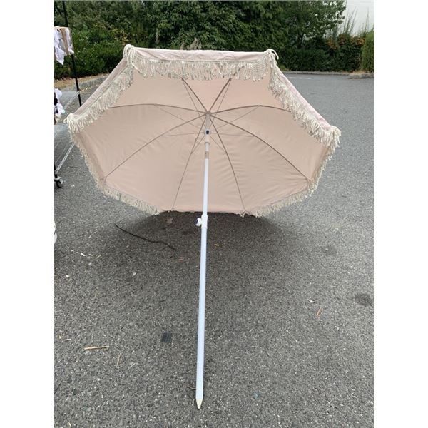 TWO-PIECE PATIO UMBRELLA WITH CARRY BAG