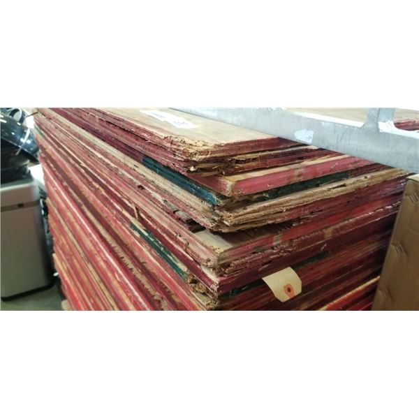 10 SHEETS OF 46" X 46" PLYWOOD