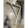 Image 2 : 5 HANGING PLANT STANDS