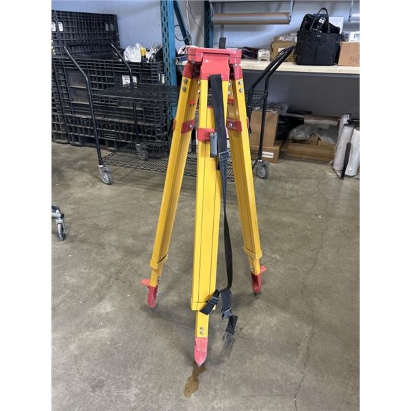 NORTHWEST LASER LEVEL TRIPOD