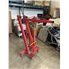 Image 2 : RED 2 TON HYDRAULIC ENGINE HOIST