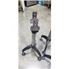 Image 3 : 3 ADJUSTABLE HEIGHT BEAM, HOLDERS