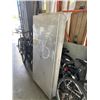 Image 2 : 29 X 60 INCH STAINLESS SHALLOW WASH BASIN