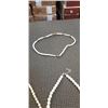 Image 4 : 4 NECKLACES, PEARLS AND SHELLS