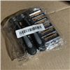 Image 2 : NEW 32 PIECE STAINLESS STEEL SHAVING BLADES SET INCLUDING TWO HANDLES