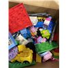Image 2 : BOX OF LEGOS