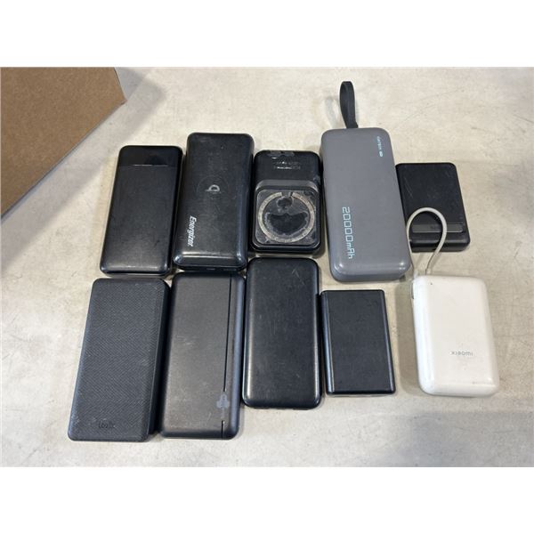 10 ASSORTED POWER BANKS