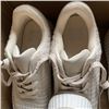 Image 3 : 4 NEW PAIRS OF SHOES SIZE 9