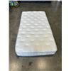 Image 1 : SINGLE SIZE SPRING MATTRESS