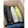 Image 4 : 10 LULULEMON WATER BOTTLES