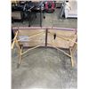 Image 6 : PORTABLE FOLDING MASSAGE TABLE