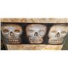 Image 2 : CANVAS SKULL PAINTING