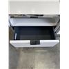 Image 4 : 2 MODERN WHITE AND CHROME NIGHT STANDS