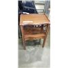 Image 1 : SMALL VINTAGE SHELF