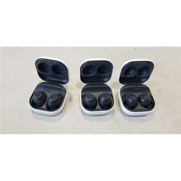 3 PAIRS OF SAMSUNG BLUETOOTH EARBUD SETS