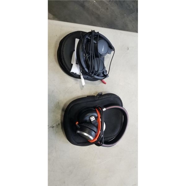JABRA HEADPHONES IN SOFT CASE AND BOSE HEADPHONES IN SOFT CASE