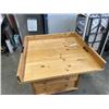 Image 3 : 4 DRAWER FLIP TOP CHANGE TABLE