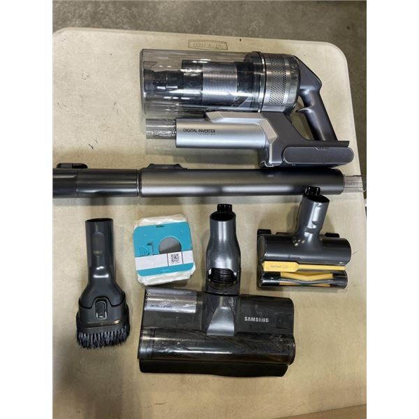 SAMSUNG BESPOKE JET AI CORDLESS BAGLESS STICK VACUUM, WITH BATTERY, NO CHARGER  - TESTED WORKING, RE