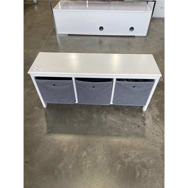 3 BASKET ENTRANCE BENCH