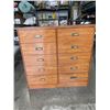Image 1 : 12 DRAWER DRESSER