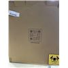 Image 4 : NEW SEALED NARWAL FREO Z ULTRA ROBOT VACUUM AND MOP - RETAIL $1499
