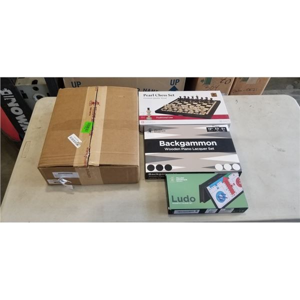 YELLOW MOUNTAIN CHINESE MAHJONG SET AND HUSARIA PEARL CHESS SET AND YELLOW MOUNTAIN BACKGAMMON SET A