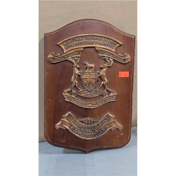 VTG Canadian Apprenticeship Award Wall Plaque Fort William Port Arthur