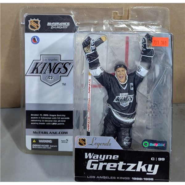 McFarlane NHL Legends Series 1 Wayne Gretzky #99 LA Kings Figure