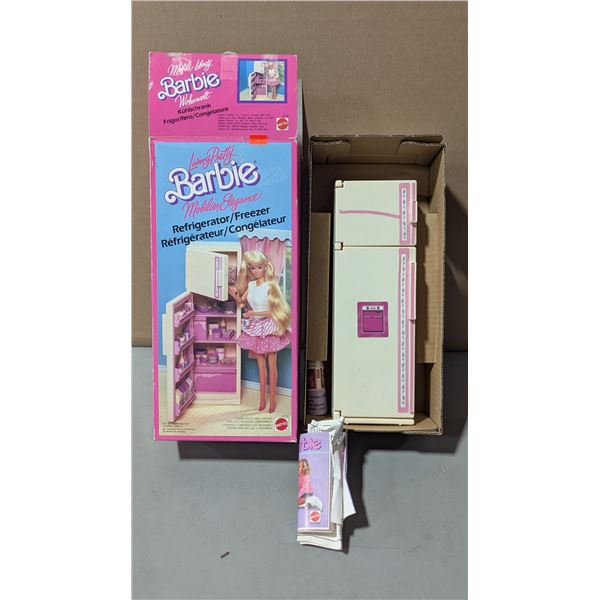 VTG Mattel Living Pretty Barbie Modern Elegance Refrigerator/Freezer