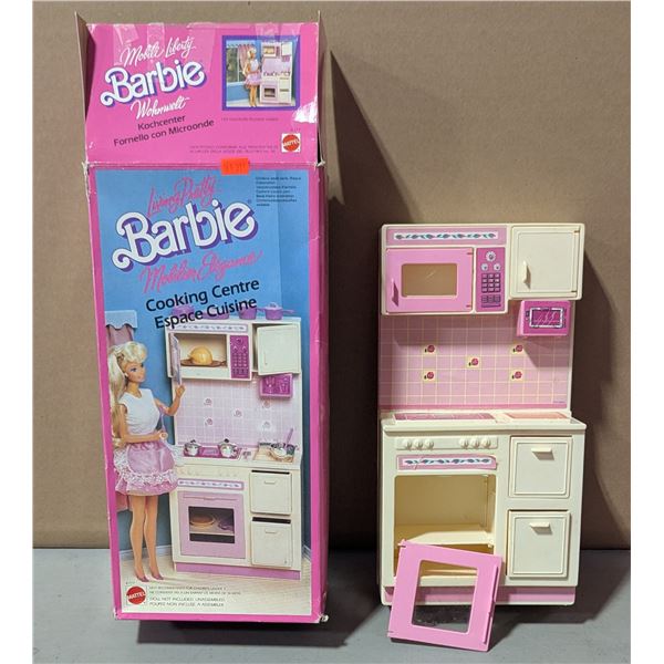VTG Mattel Living Pretty Barbie Modern Elegance Cooking Centre