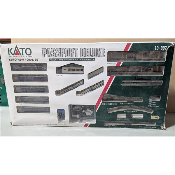 KATO Passport Deluxe 10-007 N Scale Model Train Set