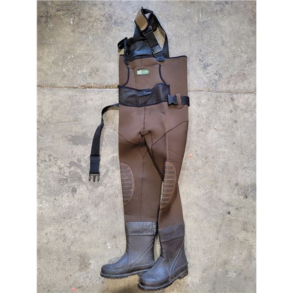 X-Plore Waterproof Fishing Waders with Steel Shank Boots and Padded Knees