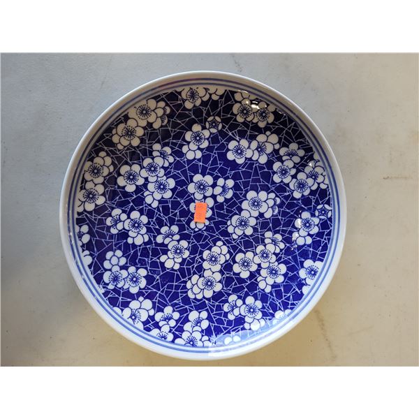 VTG Chinese Blue And White Cracked Ice Blossom Bowl