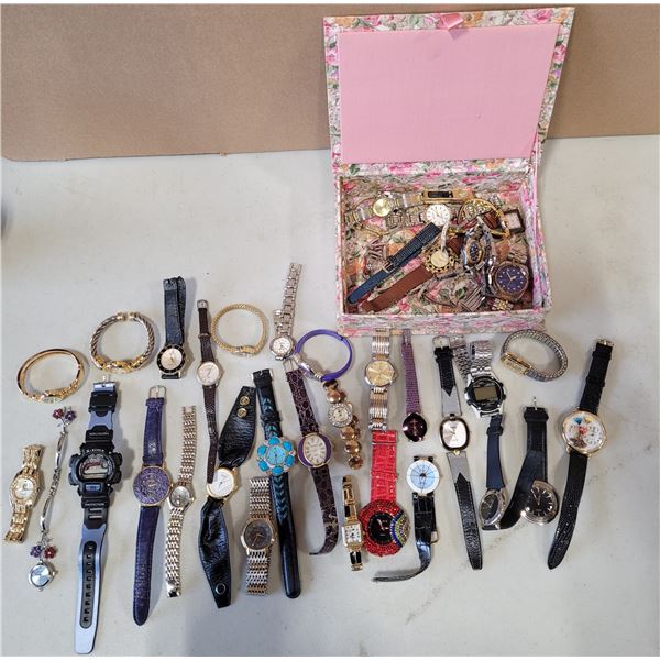 VTG Lot of Assorted Watches w/ Geneva, Zacci & More