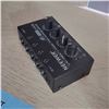 Image 3 : Neewer MicroAMP HA400 Ultra-Compact 4-Channel Stereo Headphone Amplifier