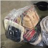 Image 2 : Group of Various Hats, Bags, Purses, Etc.