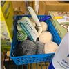 Image 5 : Large Group of Misc - Bounce Sheets, RockJam Keyboard Stand, Borax, Purex, Shock Collar, Etc.