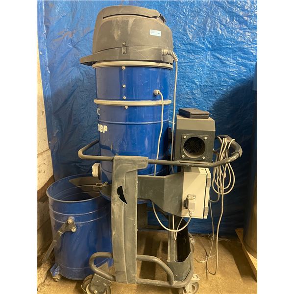 Blastrac 1330DBP Industrial Dust Collector/Vacuum System