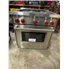 Image 1 : L2 -  Wolf Pro-Style Stainless Steel Gas Range