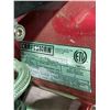 Image 3 : Craftsman 2-Gallon Portable Air Compressor - Serial N°052871