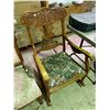 Image 2 : Group of 2 Vintage Chairs
