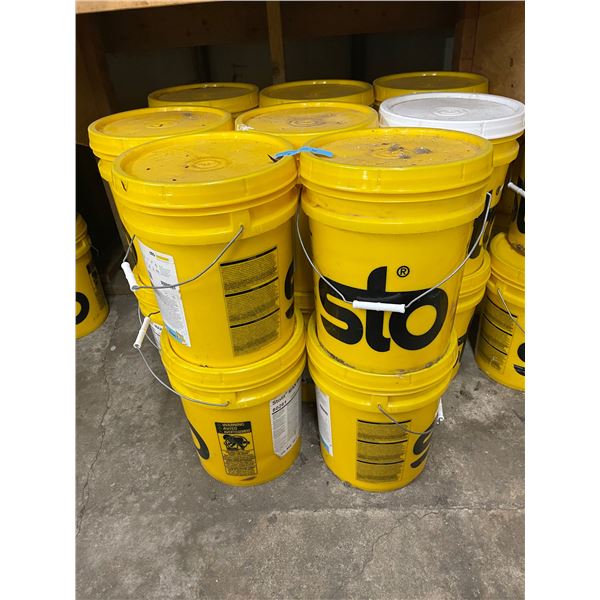 L2 - Sto Stolit MAX Medium 80261 Exterior Wall Finish/Coating - Bulk Pails - Count 16 Pails