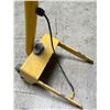Image 2 : Yellow Heavy-Duty Trailer Stabilizing Jack Stand (Missing parts - Untested)