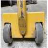 Image 4 : Yellow Heavy-Duty Trailer Stabilizing Jack Stand (Missing parts - Untested)
