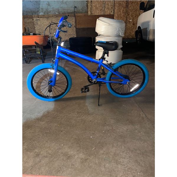 L2 - Avigo Extreme Youth BMX Bicycle