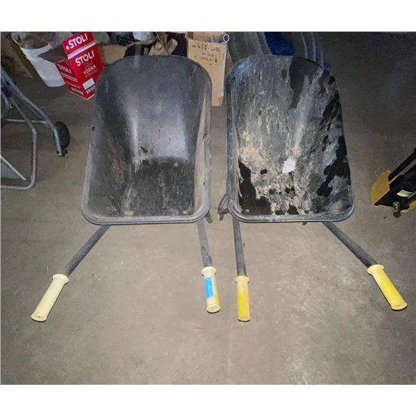L2 - Set of 2 Heavy-Duty Poly Wheelbarrow Lot