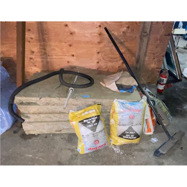 L2 - Winter Weather Ice Melt Salt & Insulation Lot