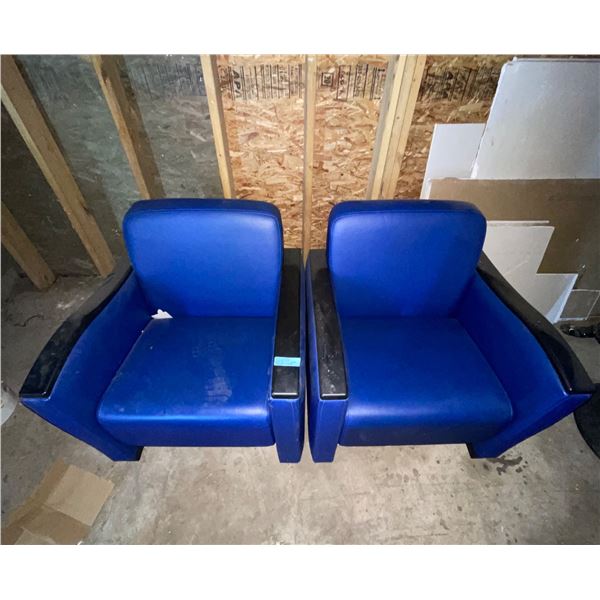 L2 - Set of 2 Blue Vinyl Commercial Lounge Armchairs