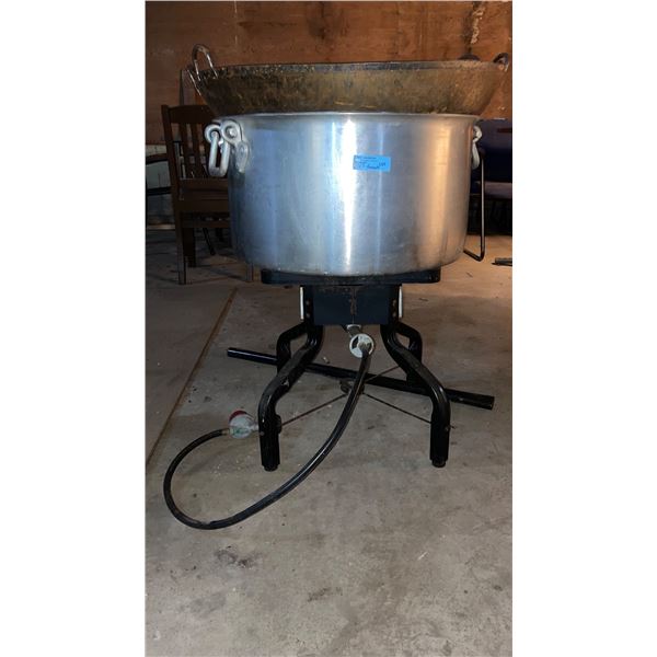 L2 - Commercial Outdoor Propane Cooker with Large Stock Pot and 3 Large Wok Pans