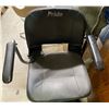 Image 4 : Red 3-Wheel Mobility Travel Scooter - Untested